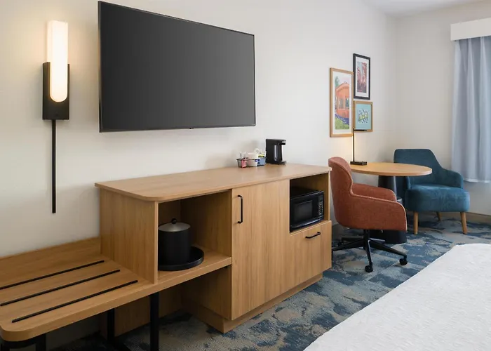 Hampton & Hotel Prescott Valley